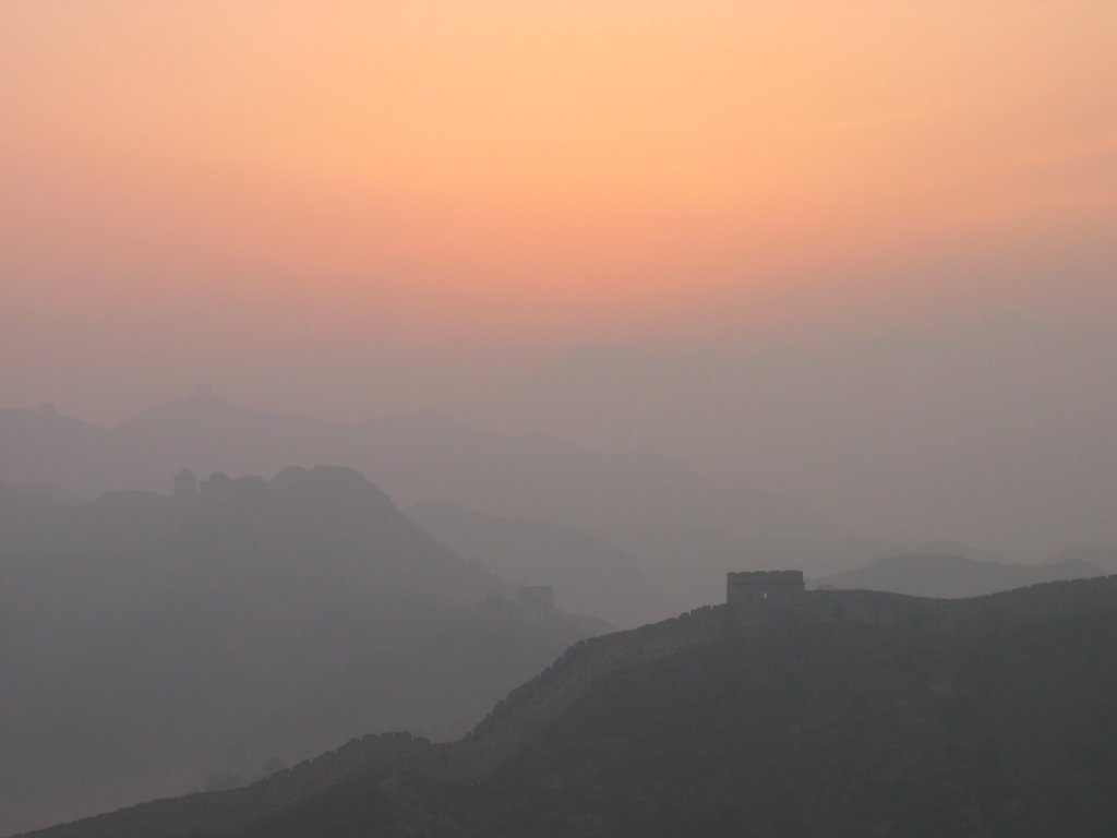 Zonsopgang bij de Chinese Muur